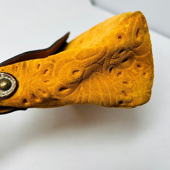 Laura Di Maggio Hand Tooled Leather Clutch Bag Italy Wrist Gold - Picture 4 of 9